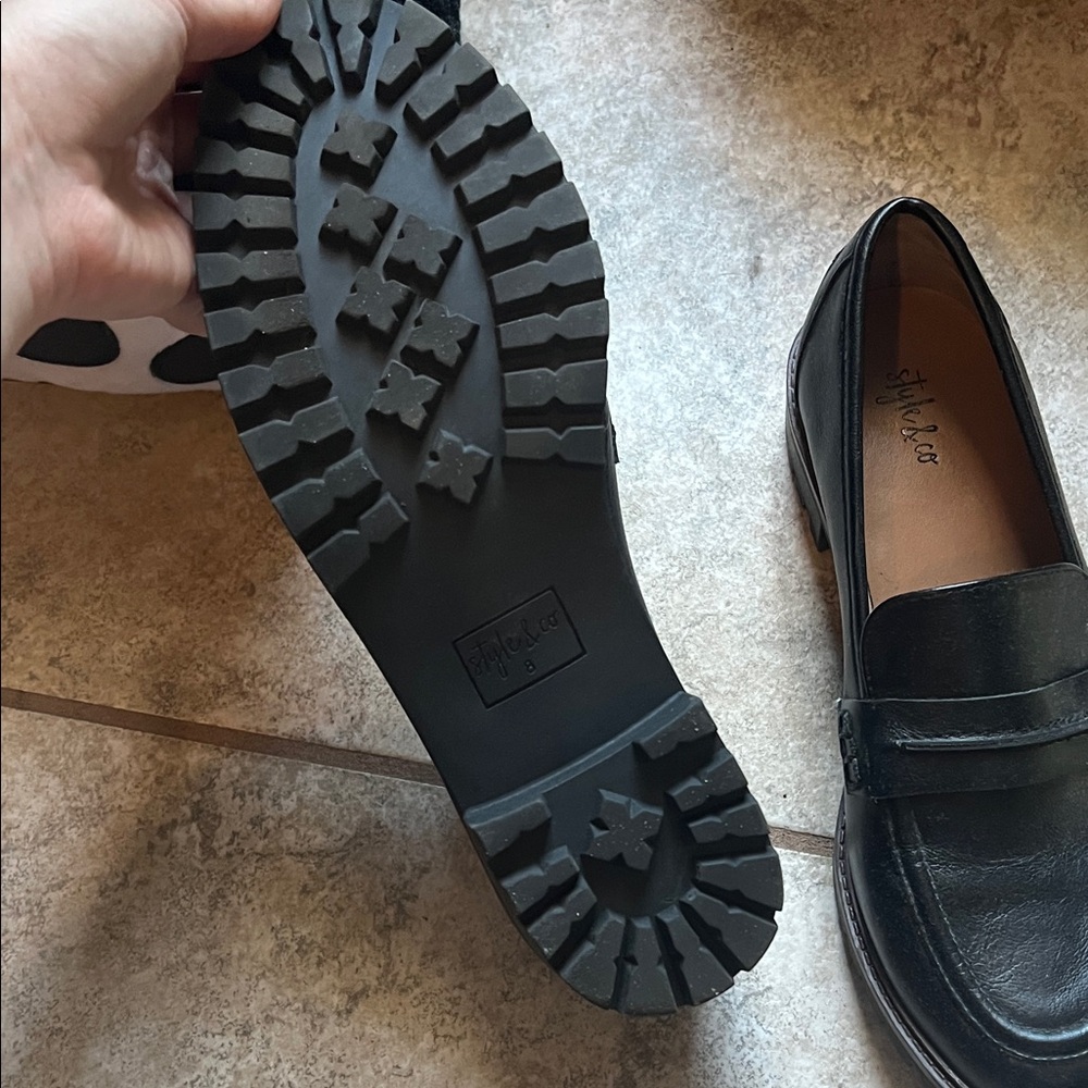 Style & Co. Black Loafers - Picture 3 of 5